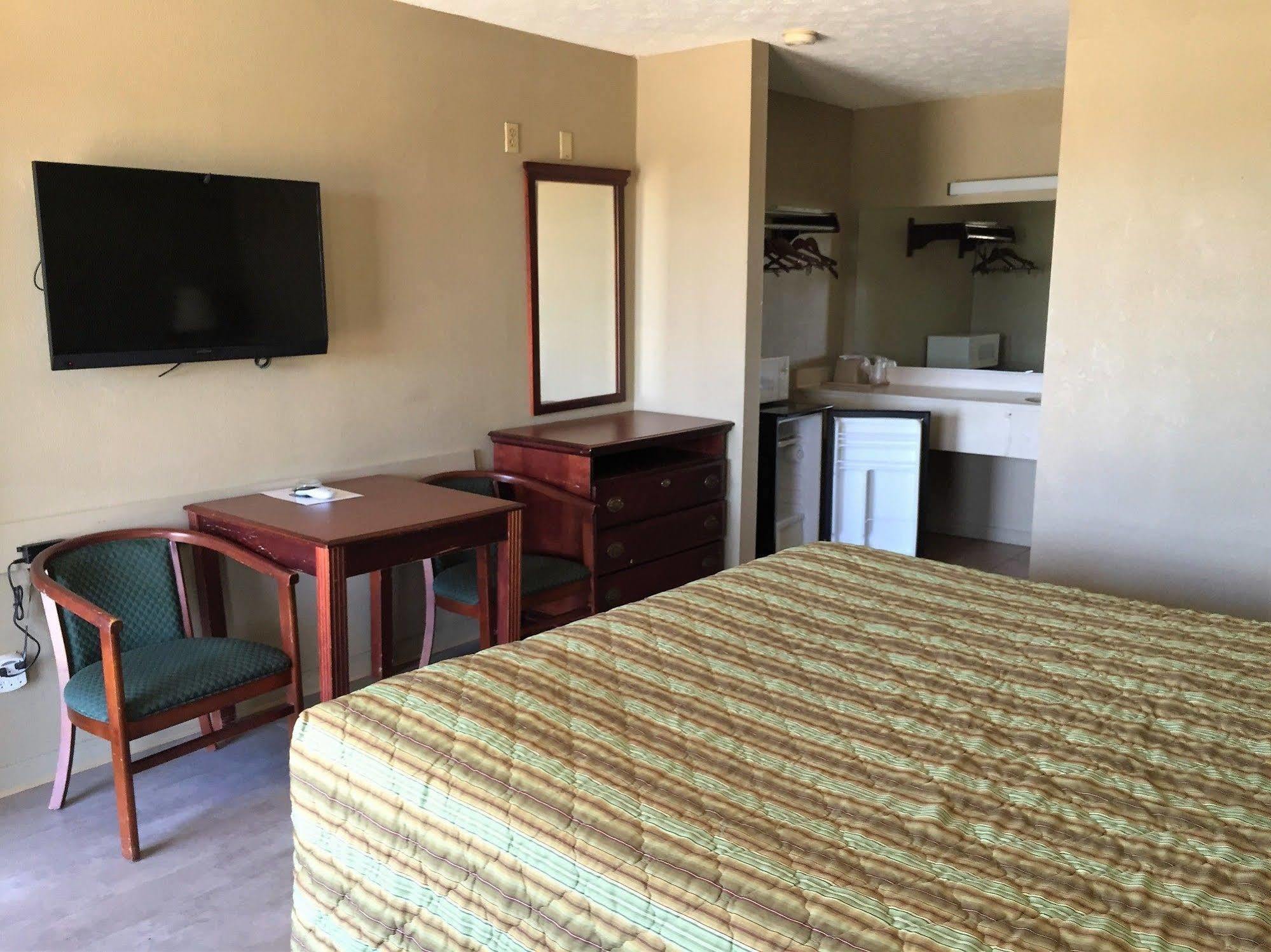 Garden Inn & Suites Hogansville Экстерьер фото
