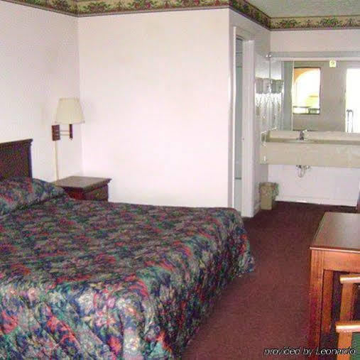 Garden Inn & Suites Hogansville Экстерьер фото